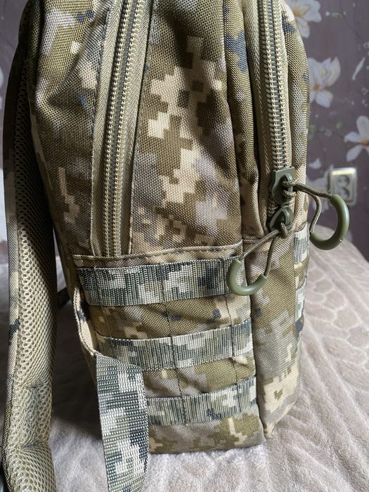 Продам тактичний рюкзак