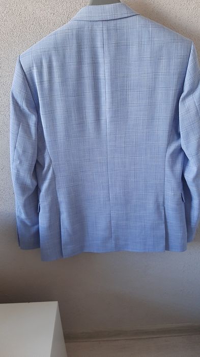 Nowy garnitur  krata