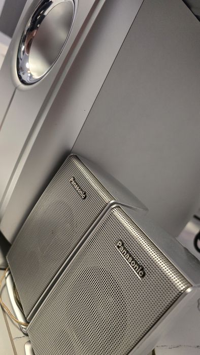 Zestaw kina domowego Panasonic SB-WA520 5+1, pilot stan BDB