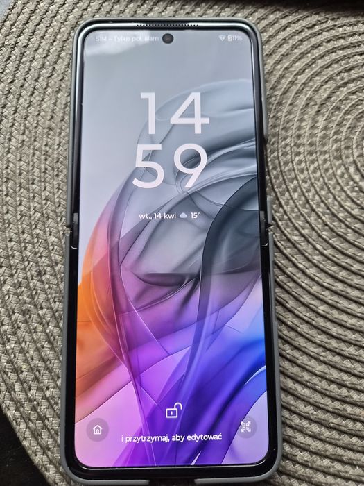 Motorola razr 50