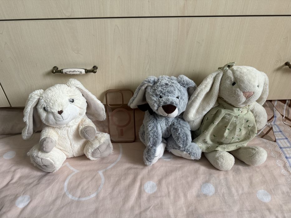 Плюшеві зайчики, зайці, мʼяка іграшка песик