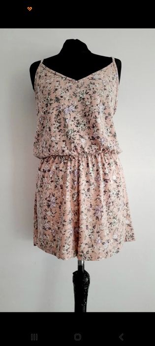 Letni, zwiewny kombinezon w kwiatuszki. L - rozciągliwy.