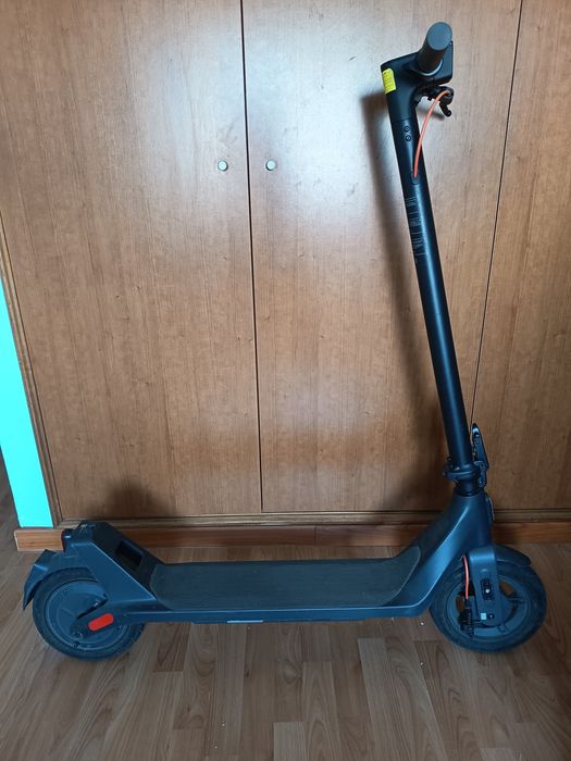 Xiaomi Electric Scooter 4 Lite 2nd Gen – Bom Estado