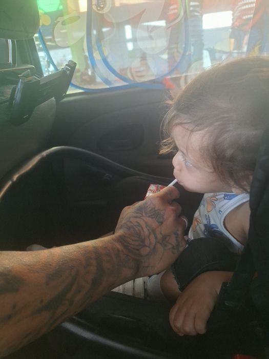 Cao grande mais carrinho 2 em 1 mais ovo