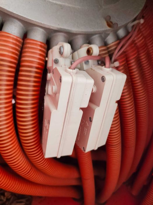 Elektrozawór  zawór Ścieżek Siewnik Accord Kverneland