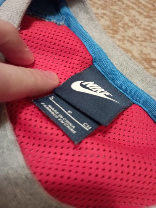 Чоловічий тоненький світшот Nike