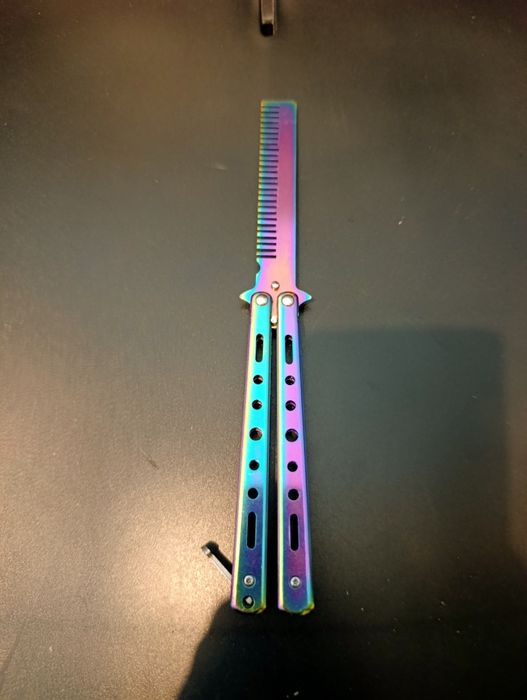 Pente butterfly arco-íris