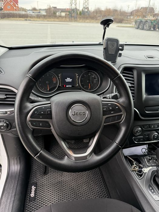 Jeep  Cherokee 2019 2.4