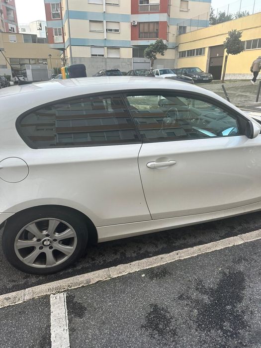 Bmw serie 1 (4800€)