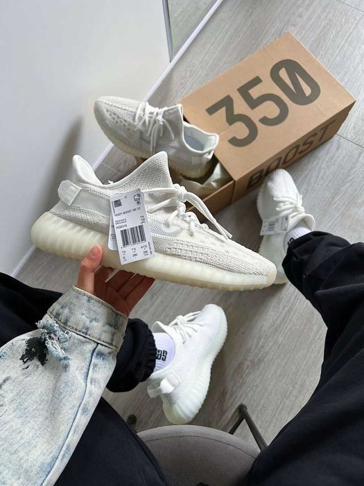 Кросівки Adidas Yeezy Boost 350 V2 Premium Bone