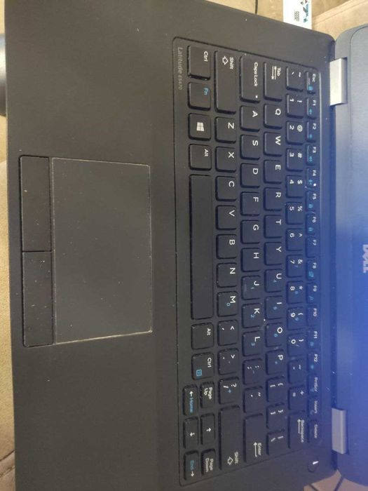 Dell latitude e5470 i3 \ 8gb ddr4 \ 128gb ssd