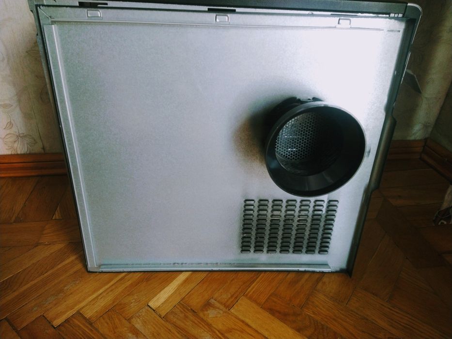 Корпус системного блоку