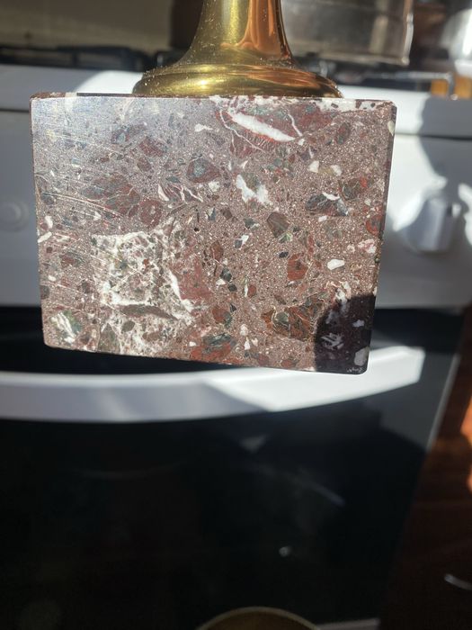 Кубок жінка з перемогою