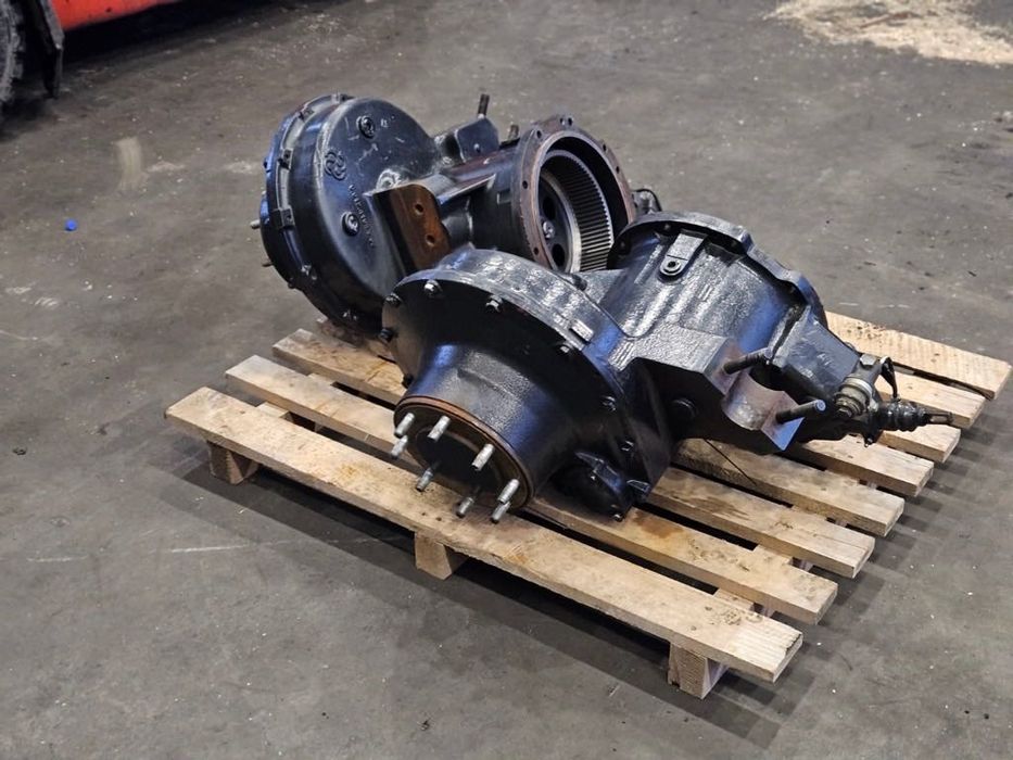 Deutz-Fahr NEW FINAL DRIVE nowa przekładnia jazdy komplet