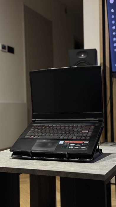 Okazja! MSI GF63 12GB RAM Intel I5 1TB + 256 SSD