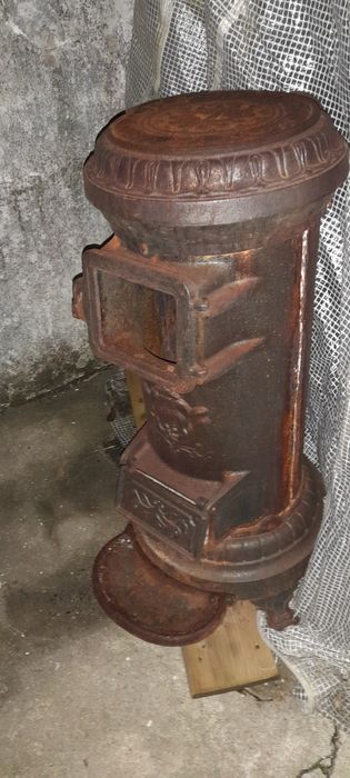 Salamandra ferro fundido