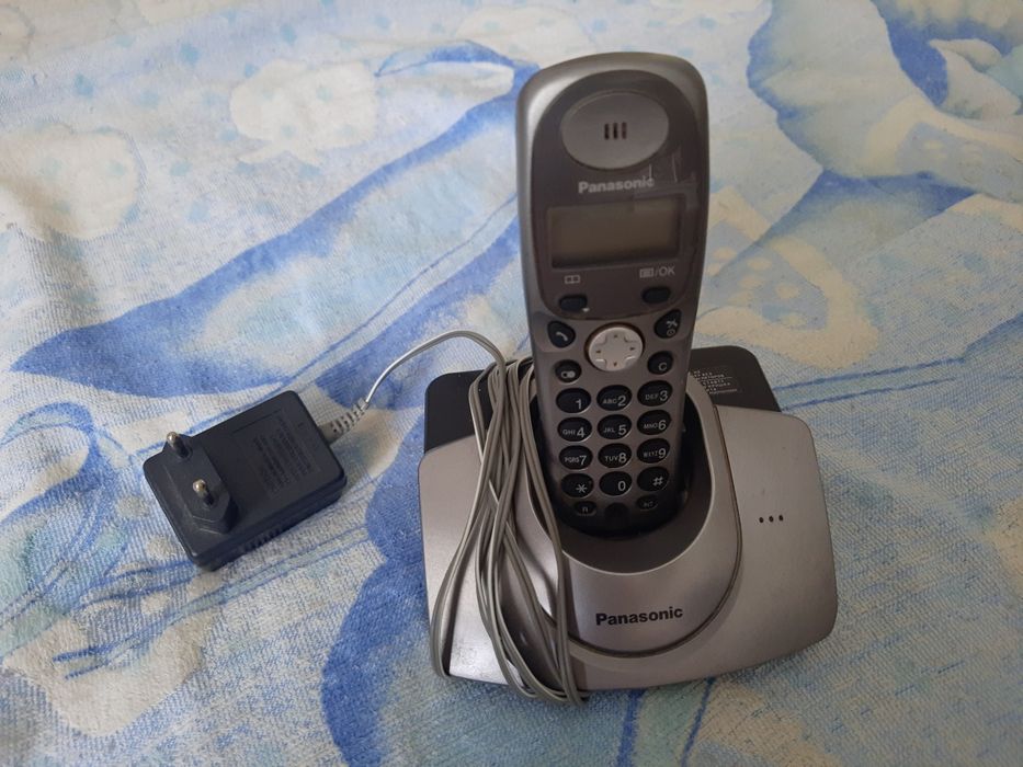 Телефон panasonic