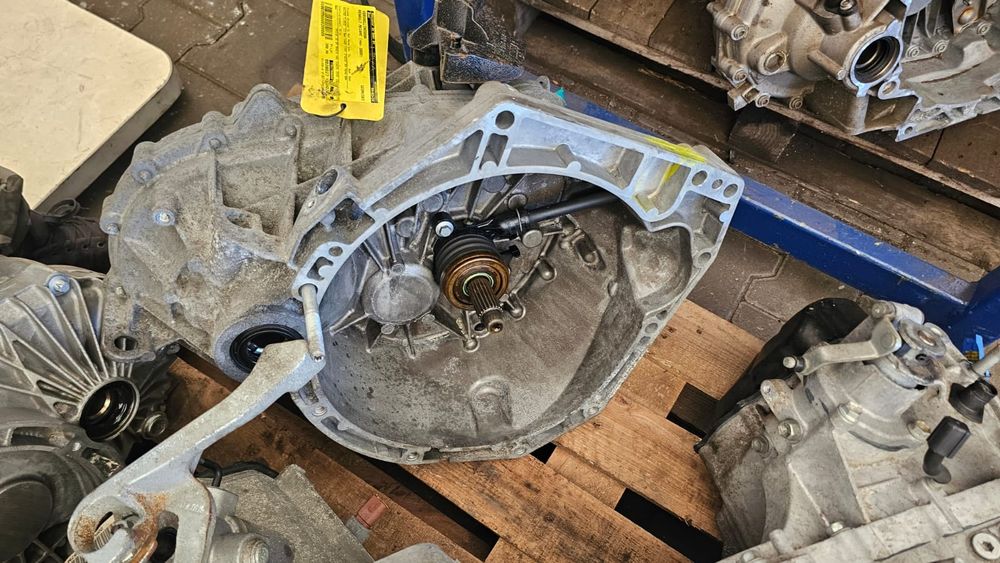 Skrzynia Biegów Manualna Renault Megane 1,4 Benzyna