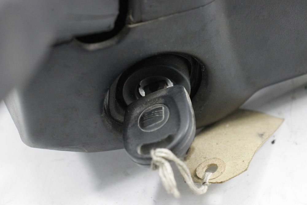kolumna stacyjka kluczyk obudowa Vw golf Iv Seat leon Toledo II bora