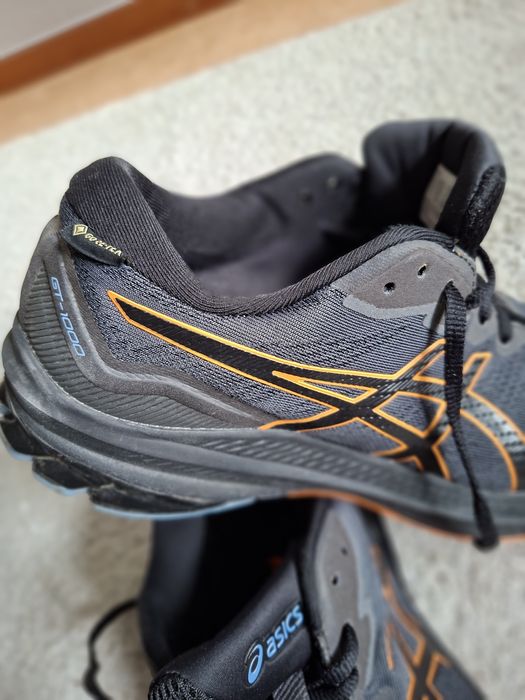 Кросівки Asics GT-1000