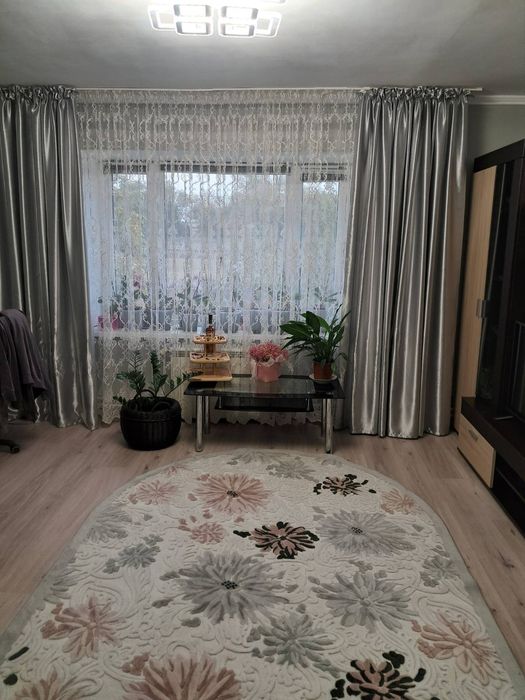 Продам 3-х кімнатну квартиру