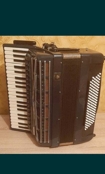 Акордеон готово-виборний. Аккордеон готово-выборный