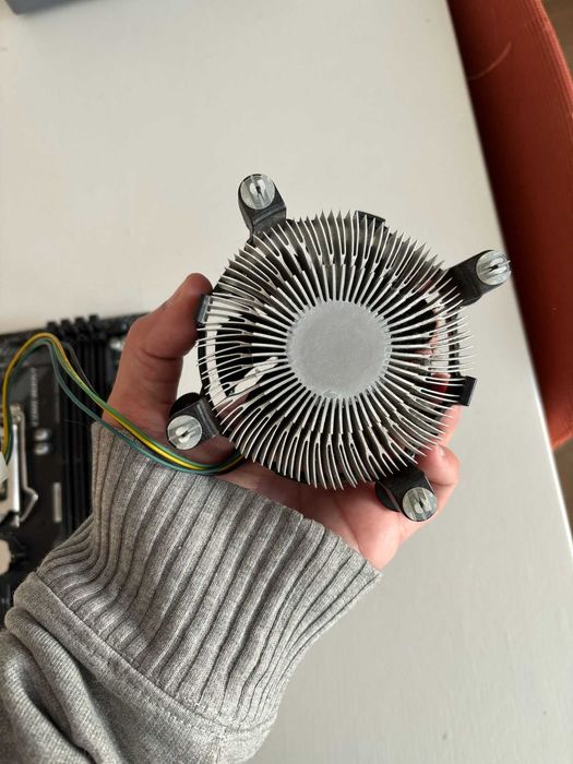 Intel Core i5-8600 3.10GHz SR3X0 Usado