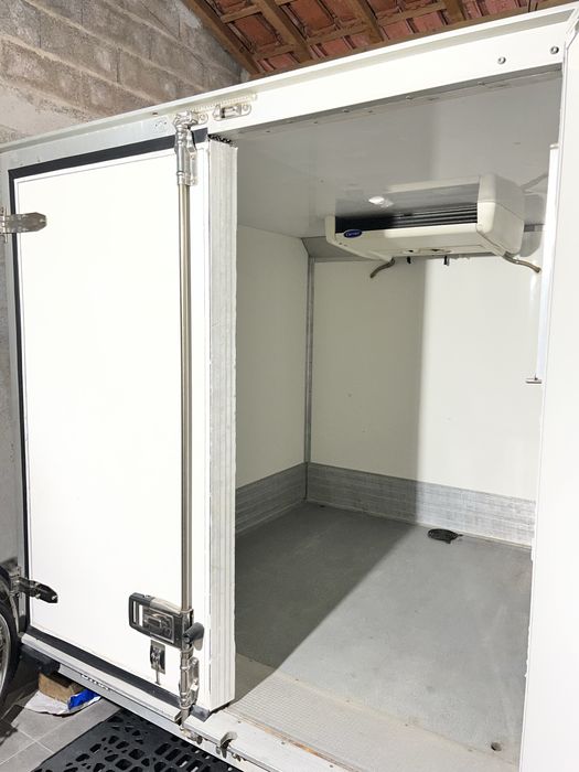 Contentor de frio e congelação com frio de parque