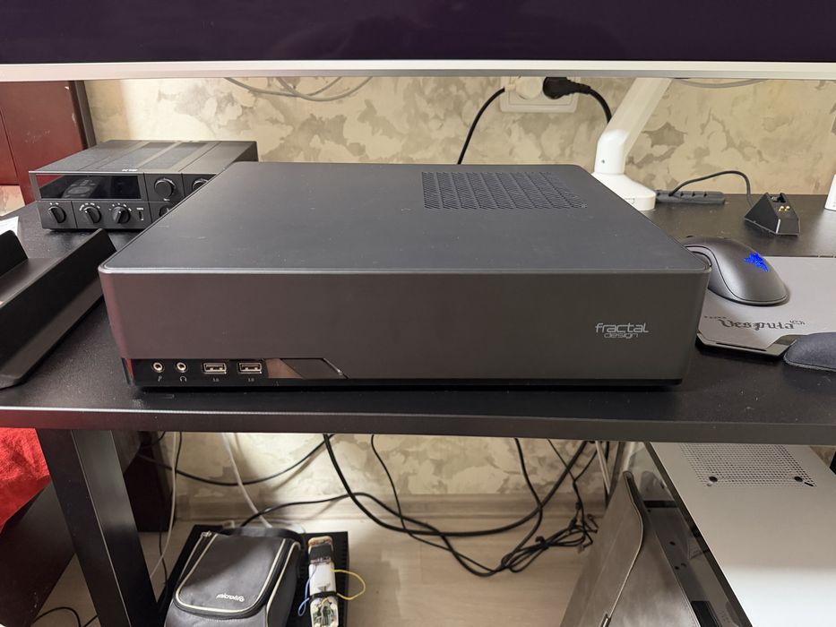 Корпус Fractal Design Node 202 идеал