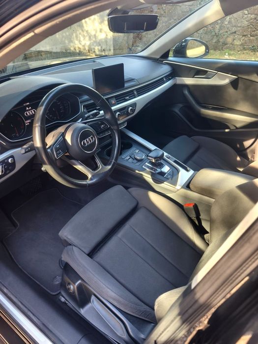 Audi A4 Avant 2.0 TDI S tronic