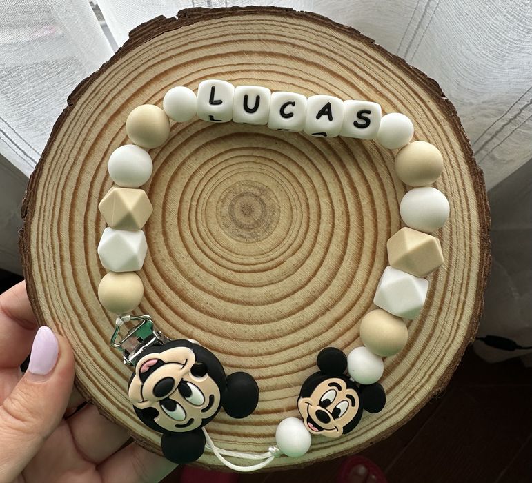 Porta chupetas personalizado