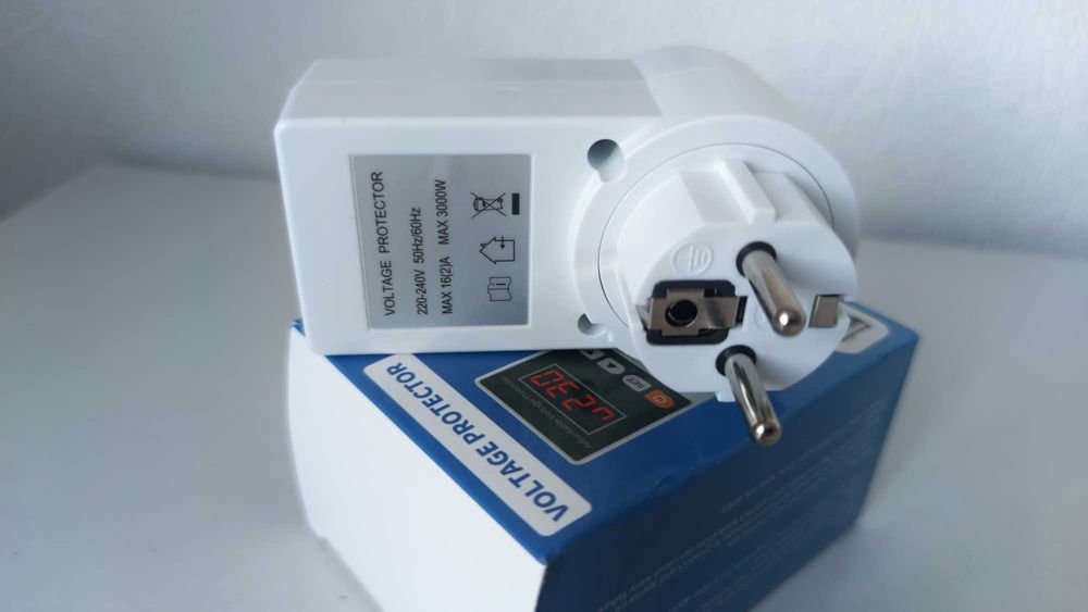 Автоматическая защита от перенапряжения, предохранитель (холодильник..