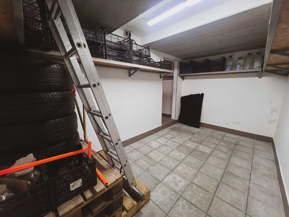 Продам Гараж Теплична 38