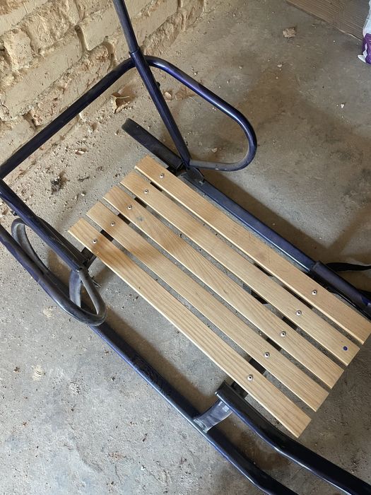 Сани для дитини