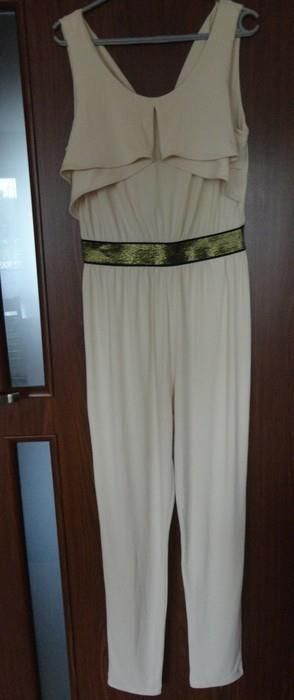 Elegancki kompinezon Vera Moda roz. M