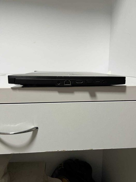 Потужний ігровий ноутбук ASUS ROG Zephyrus G15 (Ryzen 9, RTX 2060, 16GB)
