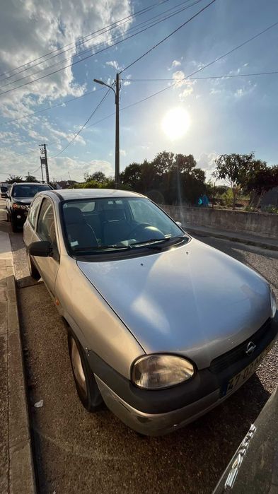 Carro em bom estado