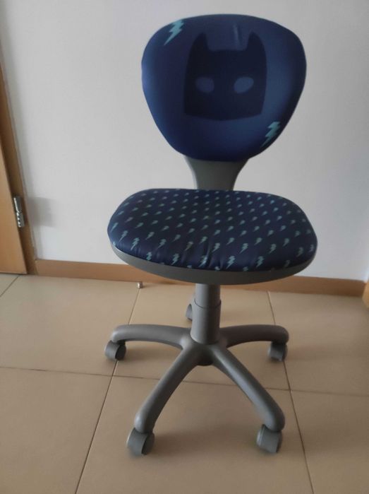Cadeira de criança com rodas PJ Masks