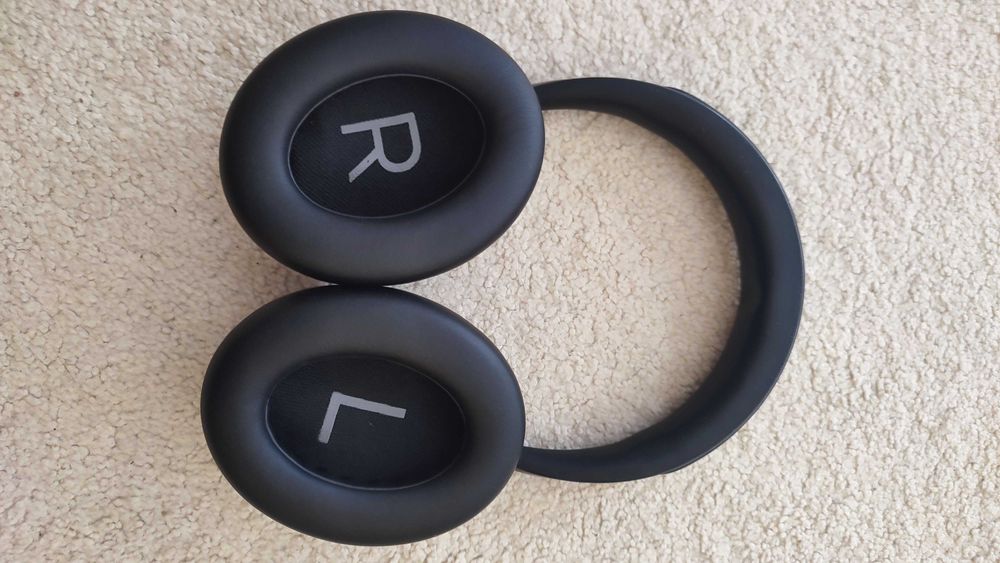 Słuchawki Bose NC700 czarne komplet