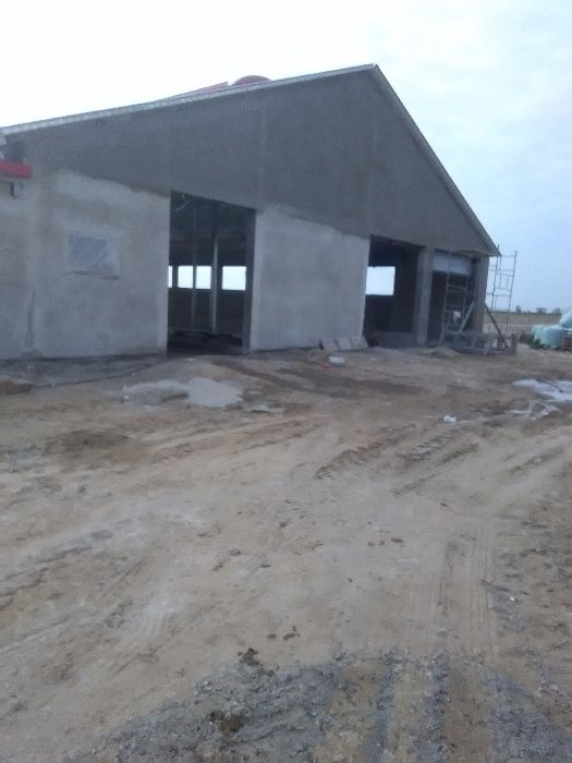 Tynki maszynowe cement,wapno,zwir