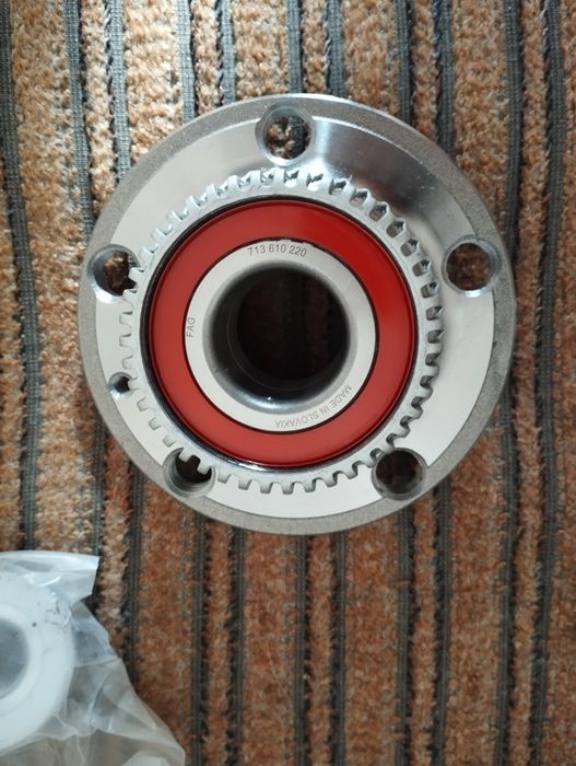 Підшипник маточини задньої vw Golf 4, Bora 98-05, Oktavia 97-10