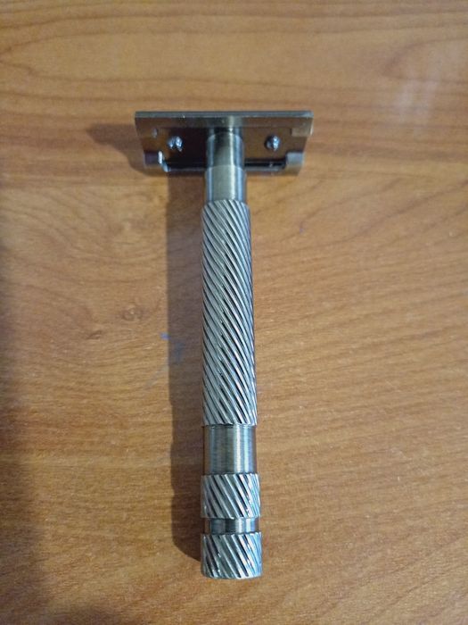 Станок для гоління Т-образний(бронза)