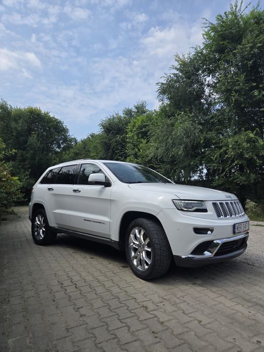 Jeep Grand Cherokee Summit