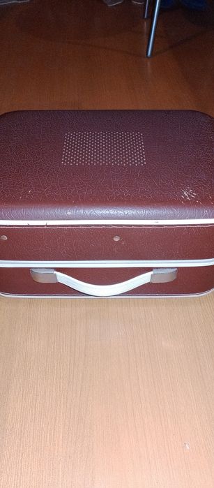 Проигрыватель пластинок/электрофон "Молодежный"