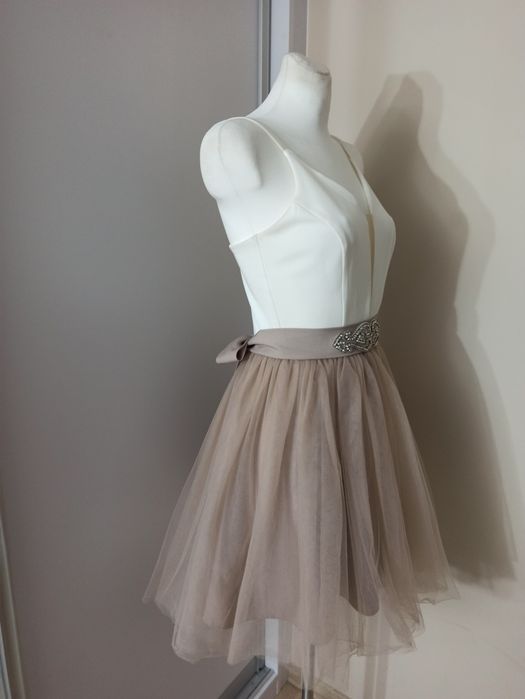 Koktajlowa sukienka Lacoria rozm. XS