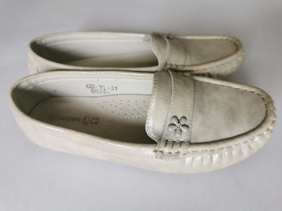 Buty dla dziewczynki rozm. 33