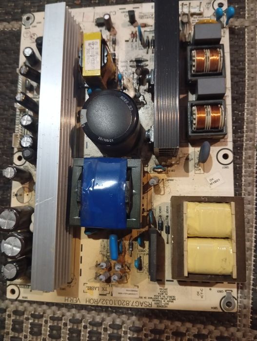 Блок живлення Hisense / BBK RSAG7.820.1032/ROH VER.H плата живлення