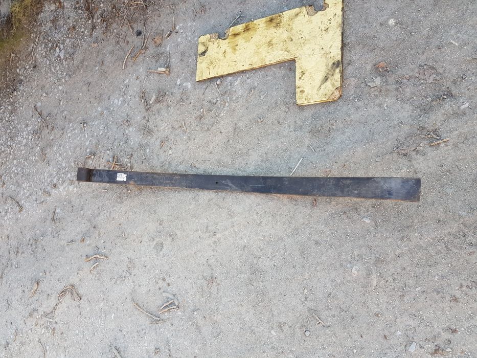 Корінний лесток ресори