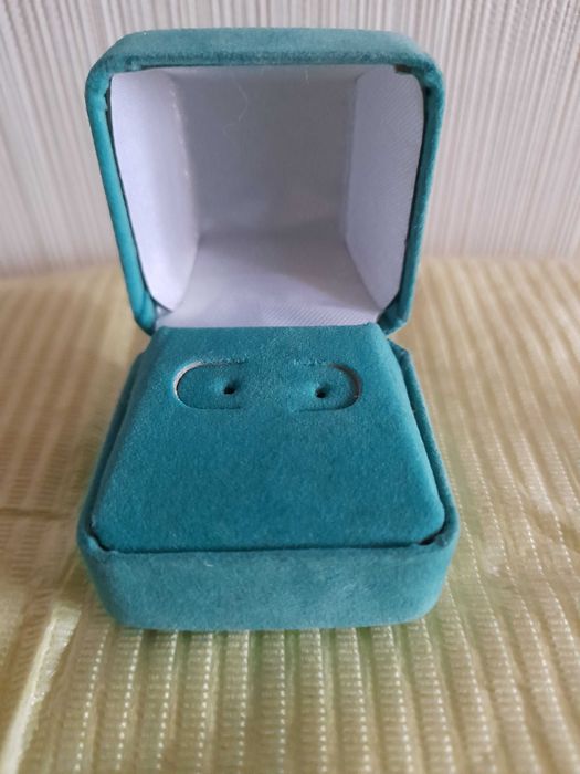 коробка для сережек