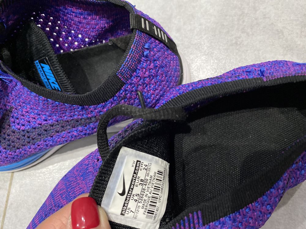 Nike flyknit racer 1 500 Olx